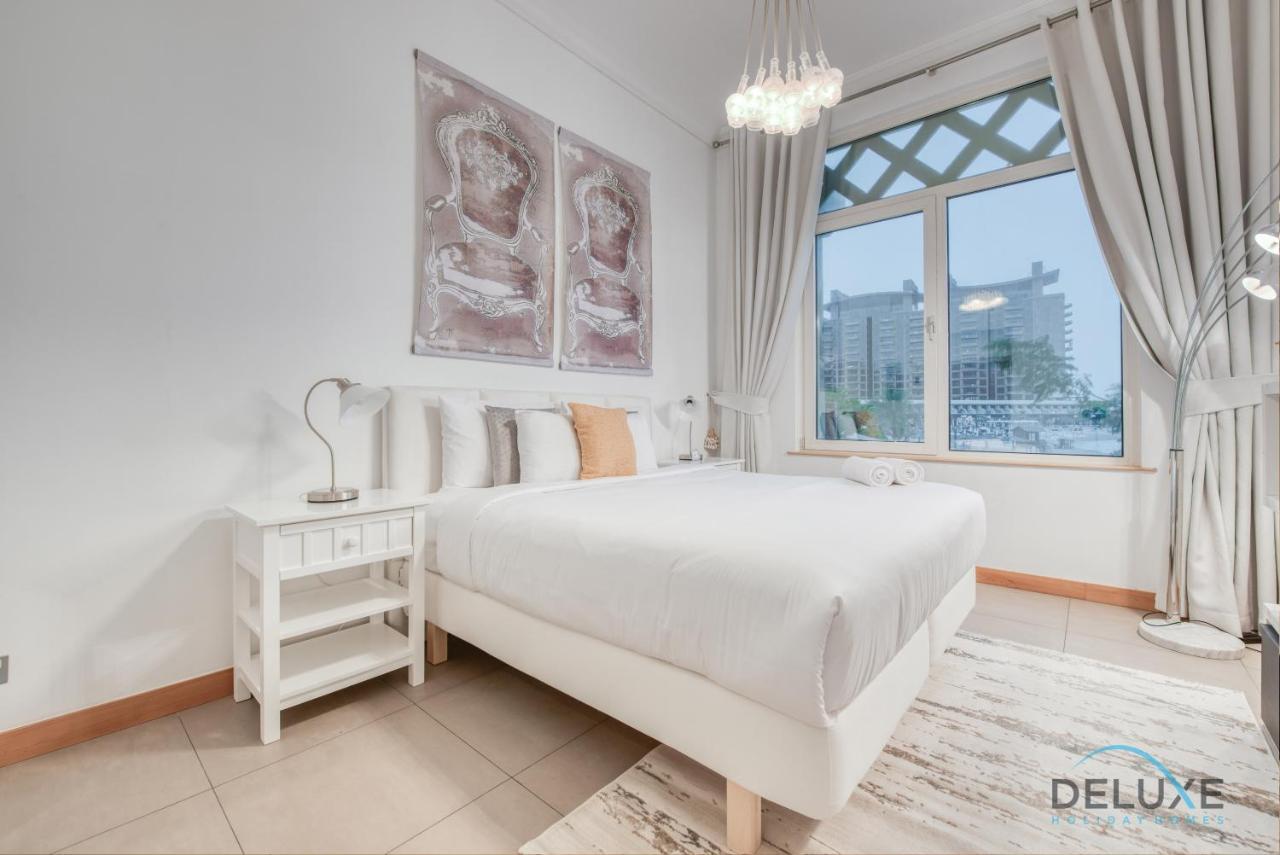 Lively 1 Bedroom At Al Nabat Shoreline 8 Palm Jumeirah By Deluxe Holiday Homes Dubai Exterior photo
