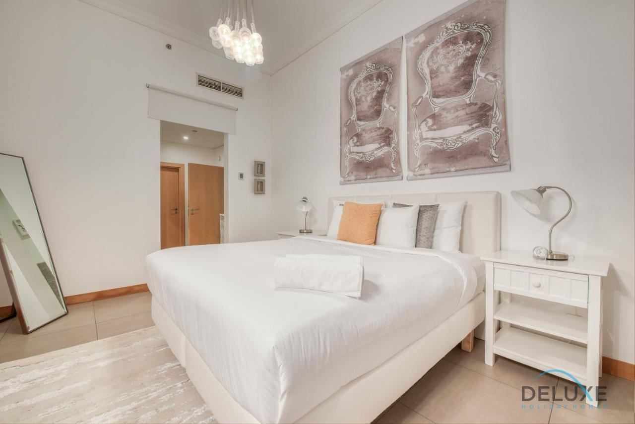 Lively 1 Bedroom At Al Nabat Shoreline 8 Palm Jumeirah By Deluxe Holiday Homes Dubai Exterior photo